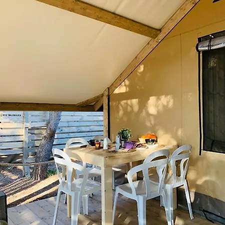 Paradiso Del Mare Campsite ラグジュアリーテント アヴォラ