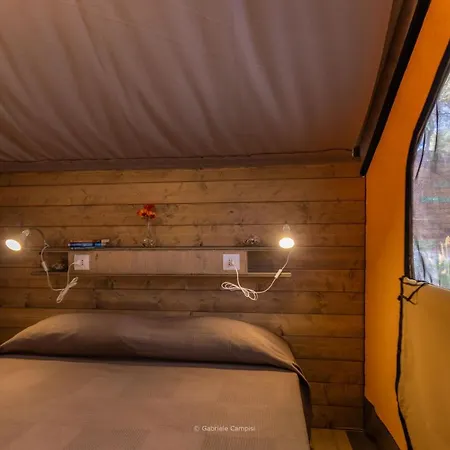 Paradiso Del Mare Campsite * אבולה