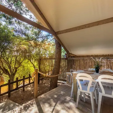 Paradiso Del Mare Campsite * אבולה